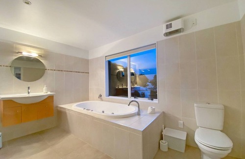 Wellington House | Roseneath Sea-view Haven Wellington