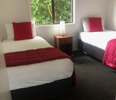 Te Awamutu Hotel | Rosetown Motel