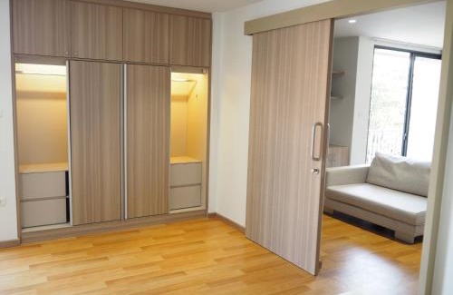 Bang Na Apartment | Rosewood Sridaan