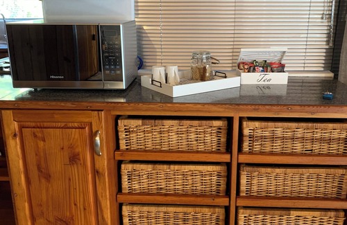 Rustenburg Apartment | @ Rosie’s on Robin- Luxury,Comfort, Rest,Relax