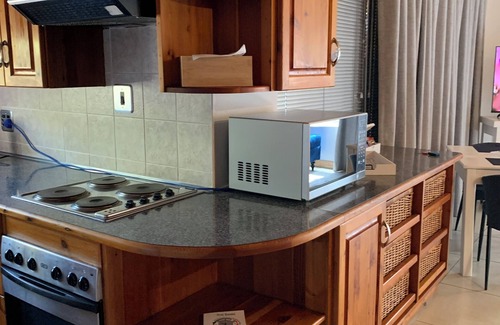 Rustenburg Apartment | @ Rosie’s on Robin- Luxury,Comfort, Rest,Relax