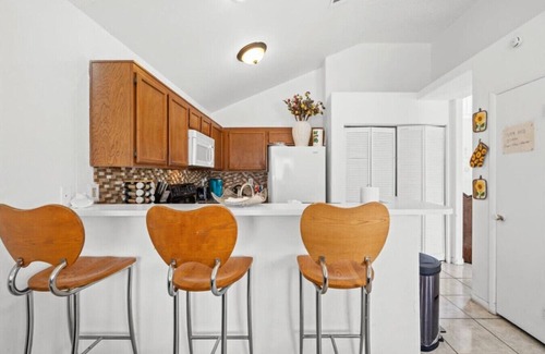 Summerlin Apartment | Roulette Retreat | Central | 8 Mi to Strip