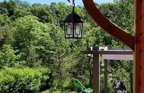 Saint-Paulien Cabin | Roulotte du Velay 18m2 + Terrace 15m2 4 Personen