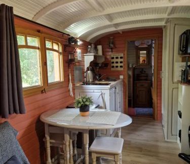 Le Soler House | Roulotte en bois Sud France