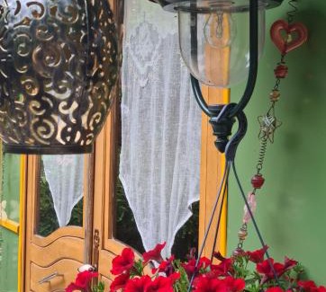 Loches Bed & Breakfast | Roulotte Mariposa