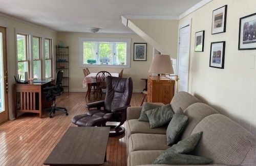 Round Pond House | Round Pond Waterfront Rental Available Year Round