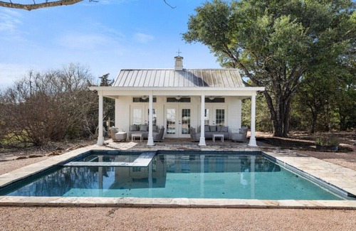 Round Top House | Round Top entertainer's oasis w/POOL, Pond & more!