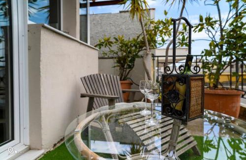 Aigaleo Apartment | Roustic House With Roof Garden