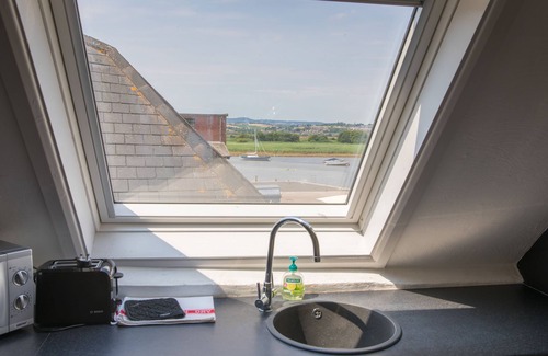 Topsham Apartment | Route 2 Topsham