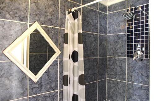 Kempton Park House | Royal Chestnut Guesthouse