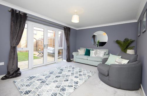 Derby Apartment | Royal Derby Hospital 3 bed Town House