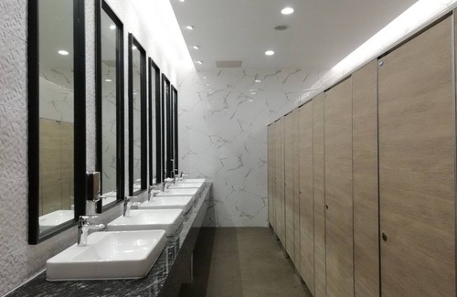 Khlong Kra Saeng Hotel | Royal Diamond Hotel