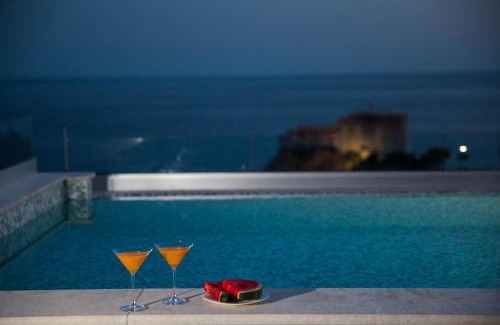 Pile Apartment | Royal Fort - The View