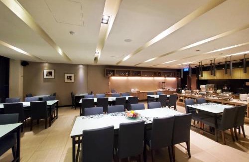 East District Hotel | Royal Guest Hotel