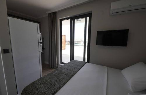 Antalya City Centre Hotel | Royal Homes 505