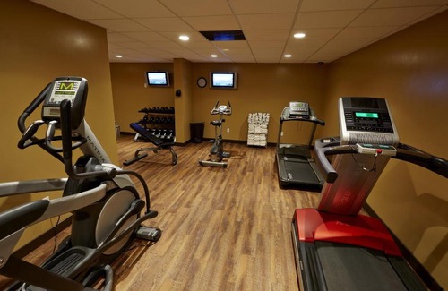 Lloydminster Hotel | Royal Hotel Lloydminster