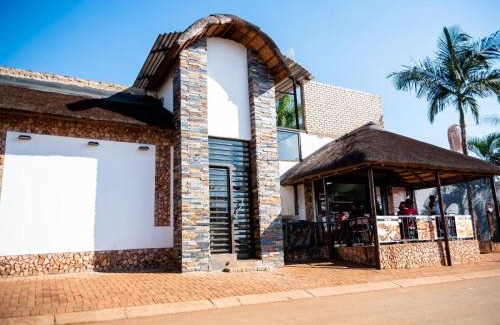 Thohoyandou Cabin | Royal Lodge