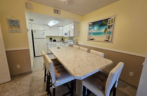 Port Canaveral Condo | Royal Mansions Poolside Condo - Pool, Hot tub, Beach Access