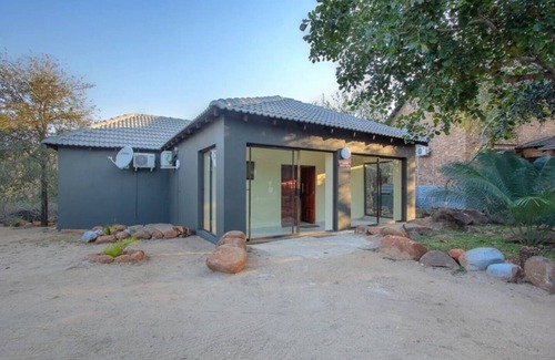 Marloth Park Apartment | Royal Marlothi Kruger Lodge - Mpumalanga