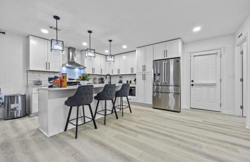 Atlanta House | Royal Palm Urban Suites - Close to ATL Downtown