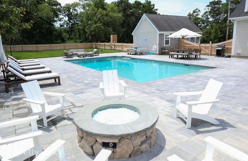 Chatham House | Royal Retreat: 935-C Renovated Luxury Chatham Home with Pool & Hot Tub