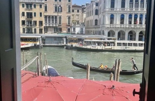San Polo Apartment | Royal Rialto Grand Canal I