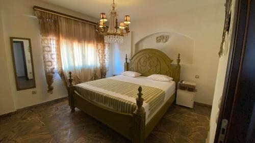 Kropia Apartment | Royal stylish view apartment