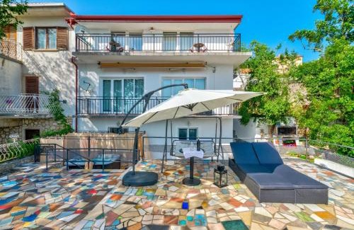 Klanfari Apartment | ROZA