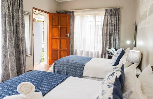 Lyttelton Manor House | Rozendal Guest House