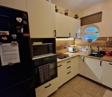 Mosonmagyarovar Apartment | Rozina Apartman