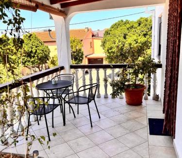 Karlobag Apartment | Ruža i Natalija