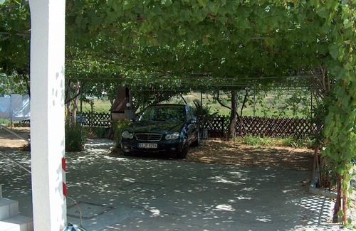 Supetarska Draga House | Ruža - Peaceful Area & Parking - SA3