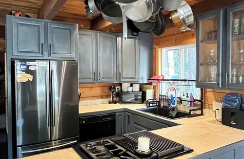 McKinney Estates Cabin | Rubicon Retreat | Cozy Cabin + Sauna