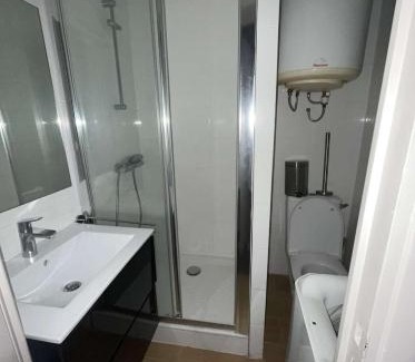 Liberation Apartment | rue des roses