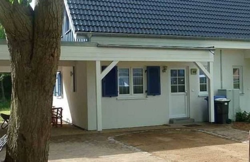 Waase House | Ruegen-Fewo 292 - holiday home