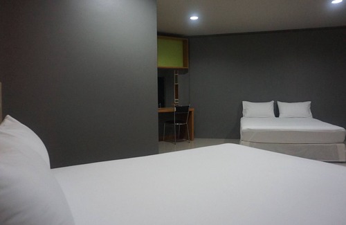 Hat Yai Hotel | Ruenwalee Hotel