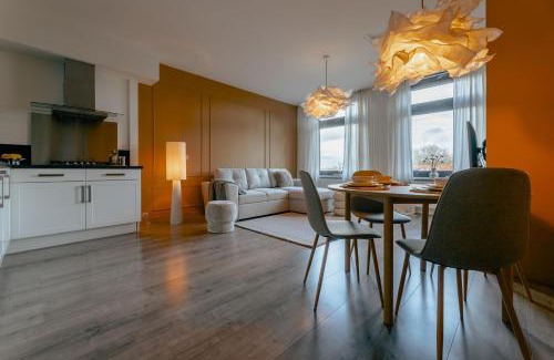 Tilburg Apartment | Ruim 2 Slaapkamer Appartement Met Xl Dakterras