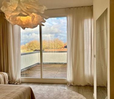 Tilburg Apartment | Ruim 2 Slaapkamer Appartement Met Xl Dakterras