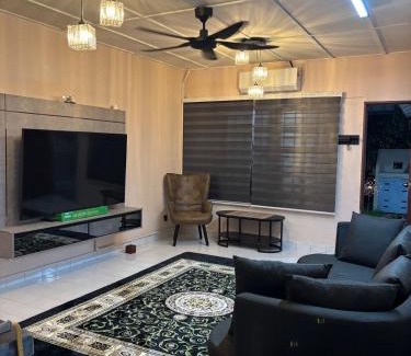 Seksyen 20 House | Rumah Iz Seksyen 20, Shah Alam