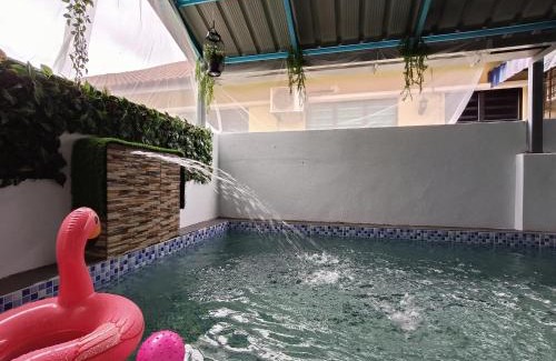 Kuantan House | RUMAH MARYAM PRIVATE POOL DI PANTAI BESERAH