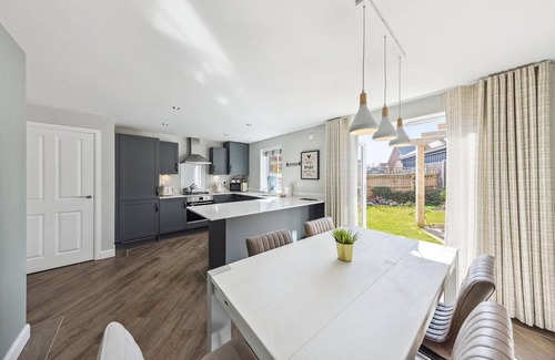 Broad Oak House | Ruperts Lux Canterbury Hideaway | 4 BD | 2 BA | Parking | Hot Tub