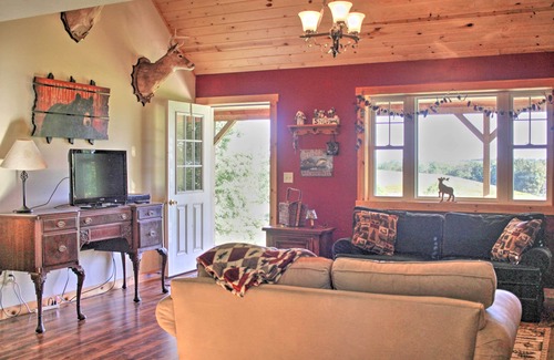 Chautauqua Cabin | Rural Farmhouse Cabin on 150 Private Wooded Acres!