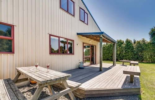 Havelock North House | Rural Retreat in Havelock North