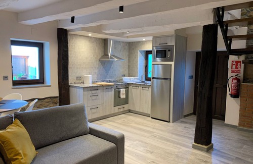 Las Rubias Cottage | Rural tourist complex CaleaCabo L`Curuxa