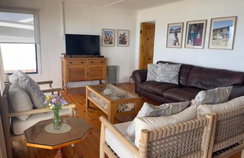 Buffalo Bay House | Rus & Roes Beach Home