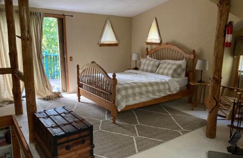 Jefferson House | Rushing Stone Cottage