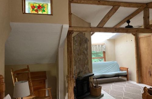 Jefferson House | Rushing Stone Cottage