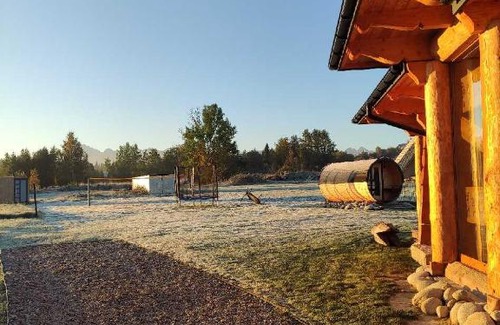 Brzegi Ski Chalet | Rusiński Wypas Bukowina Tatrzańska - apartament i dwa domki z pięknymi widokami, zewnętrzną sauną i przestronnym parkingiem w cenie