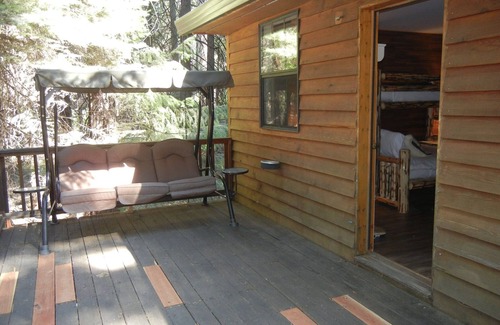 Croft Cabin | Rustic (But Modern!) Cabin in the Woods