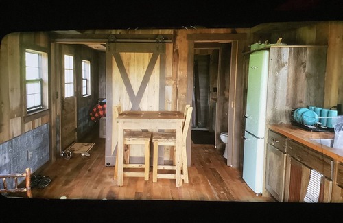 Sparta Cabin | Rustic Cabin on 7 Acres